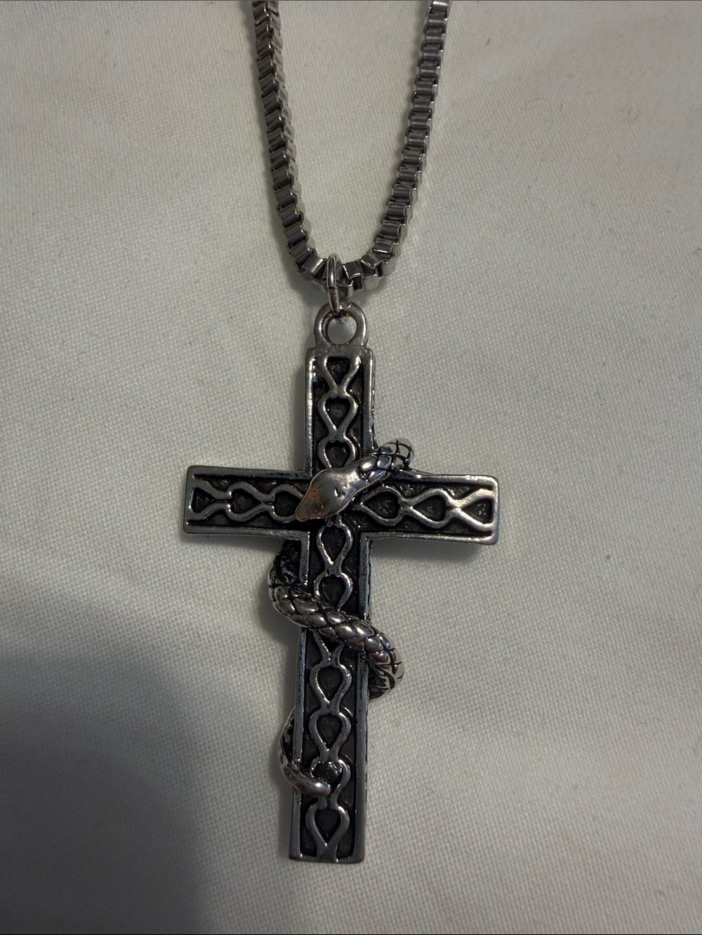 nOir Jewelry Silver Cross Necklace with Rope Accent